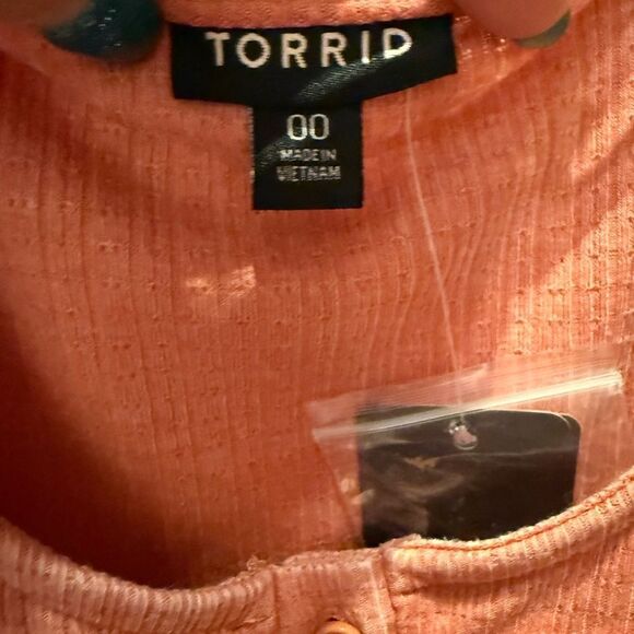 Torrid Button Down Panel Tank - Picture 3 of 4